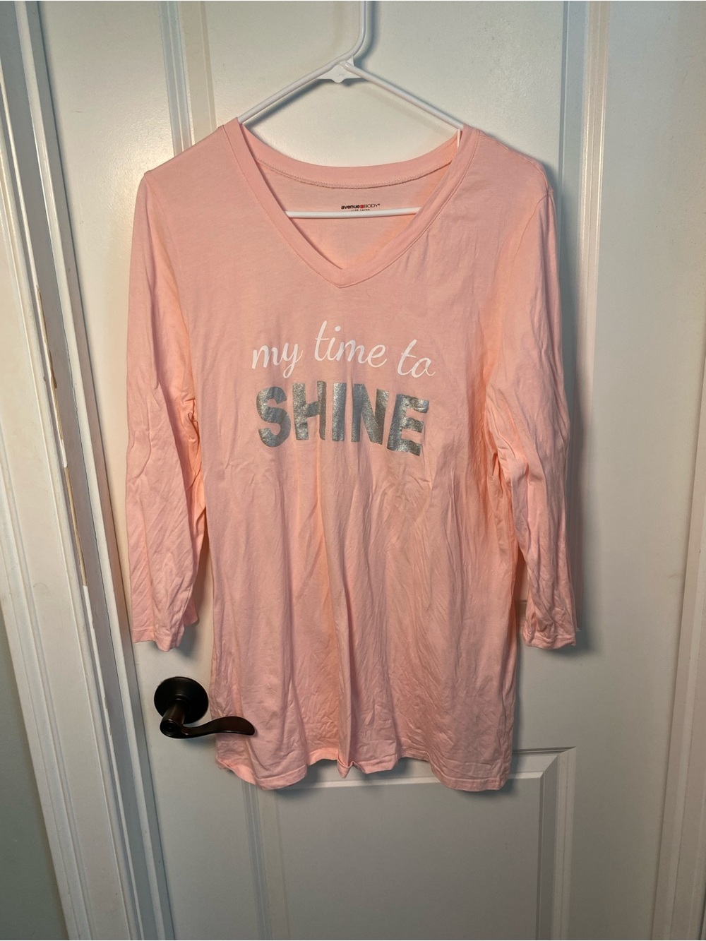 Women’s Pink and Black V-Neck Top with Graphic Set of 2